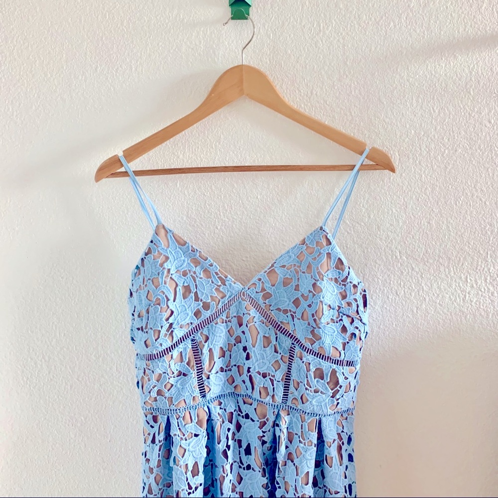 VINTAGE Light blue lace midi dress